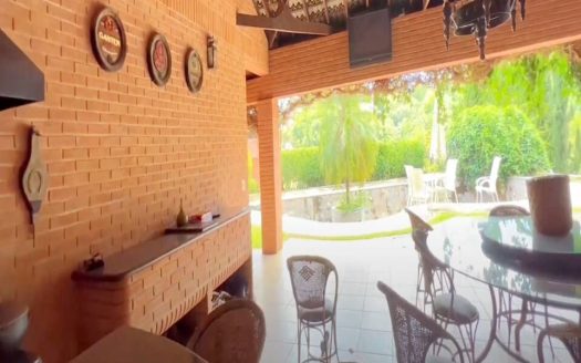 Casa em Condomínio à venda