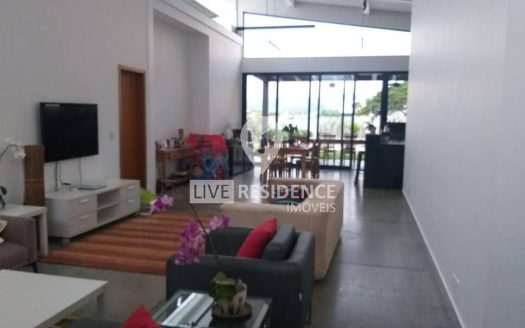 Casa à venda