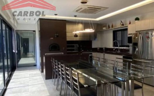 Casa em Condomínio à venda