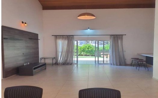 Casa em Condomínio à venda