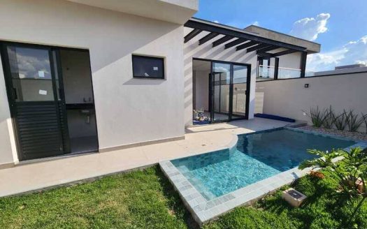 Casa em Condomínio à venda