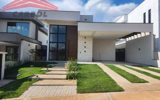 Casa em Condomínio à venda