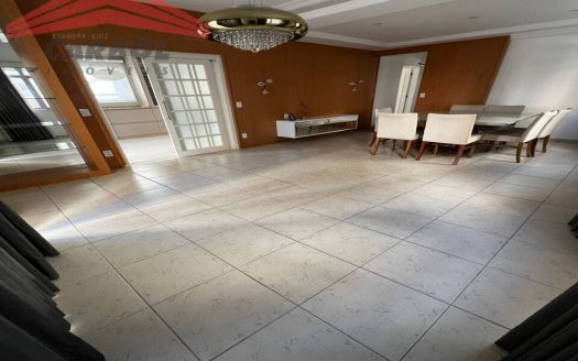 Casa em Condomínio à venda