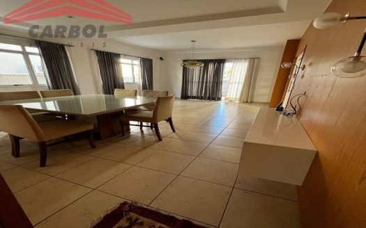 Casa em Condomínio à venda