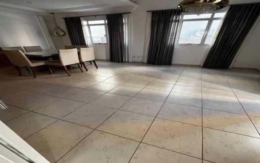 Casa em Condomínio à venda