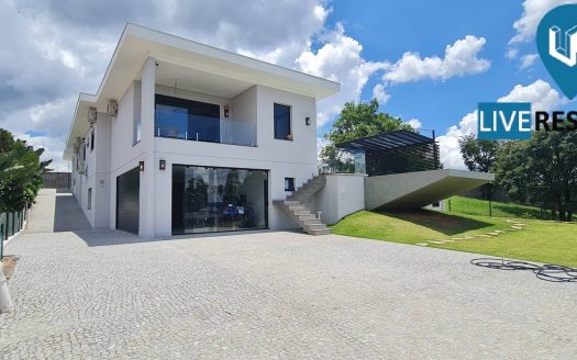 Casa à venda