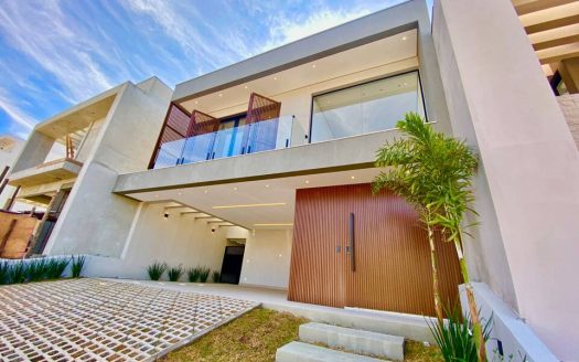 Casa em Condomínio à venda