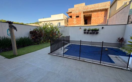 Casa em Condomínio à venda