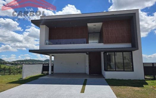 Casa em Condomínio à venda