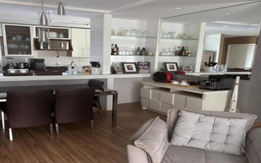 Apartamento à venda