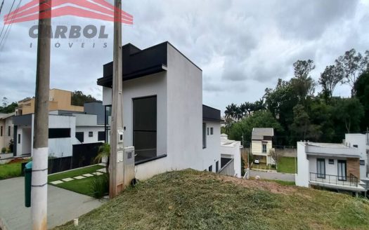 Casa em Condomínio à venda