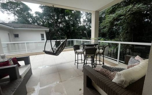 Casa em Condomínio à venda