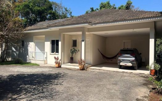 Casa em Condomínio à venda