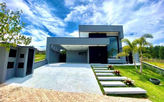 Casa em Condomínio à venda