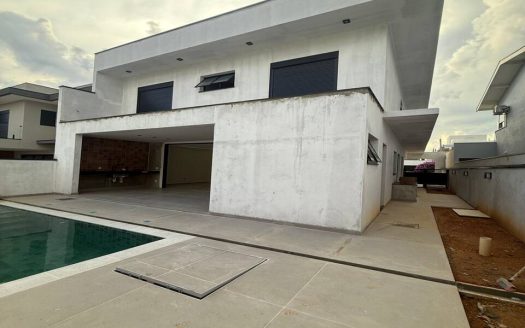 Casa em Condomínio à venda