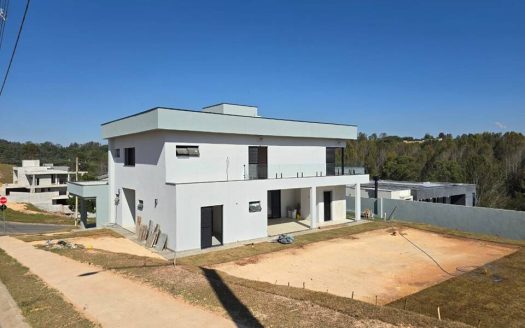 Casa em Condomínio à venda