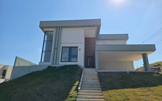Casa em Condomínio à venda