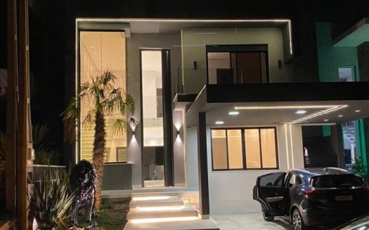 Casa em Condomínio à venda