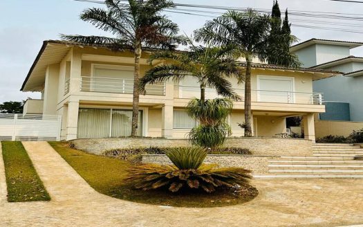 Casa em Condomínio à venda