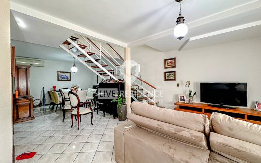 Casa à venda