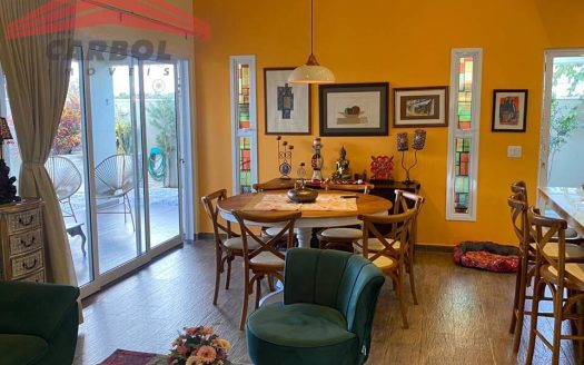 Casa em Condomínio à venda