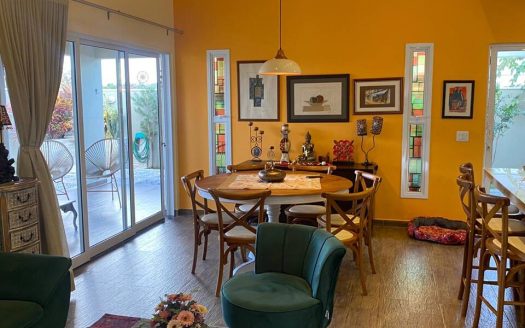 Casa em Condomínio à venda