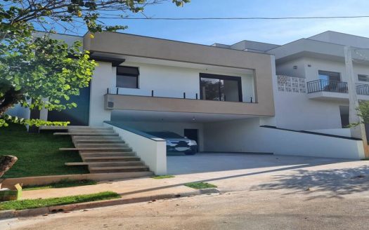 Casa em Condomínio à venda