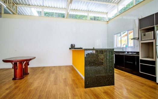 Casa em Condomínio à venda