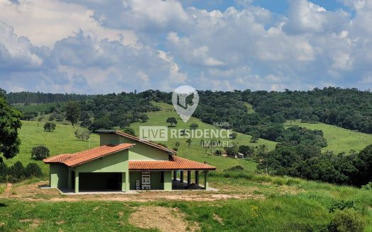 Fazenda/Sítio/Chácara à venda