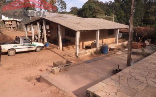 Fazenda/Sítio/Chácara à venda