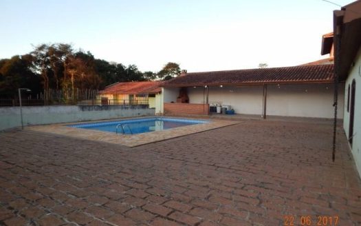 Fazenda/Sítio/Chácara à venda