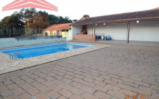 Fazenda/Sítio/Chácara à venda
