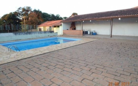 Fazenda/Sítio/Chácara à venda