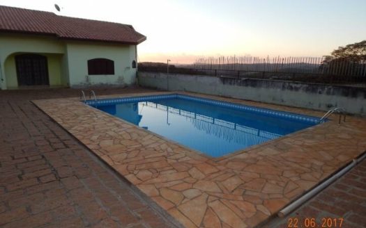 Fazenda/Sítio/Chácara à venda
