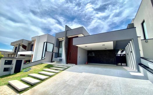 Casa em Condomínio à venda