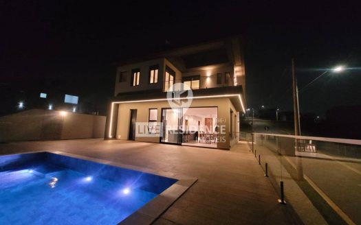 Casa à venda
