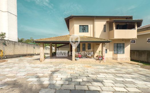 Casa à venda