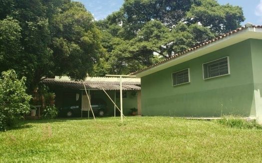 Fazenda/Sítio/Chácara à venda