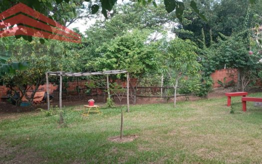 Fazenda/Sítio/Chácara à venda