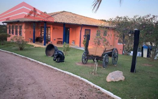 Fazenda/Sítio/Chácara à venda