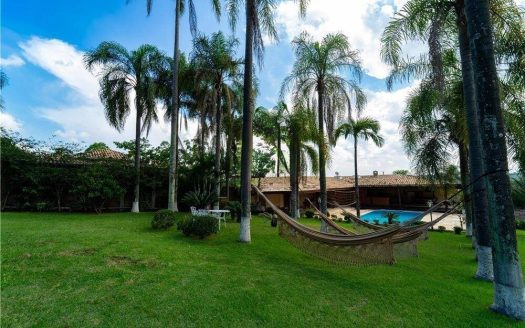 Fazenda/Sítio/Chácara à venda