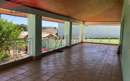 Casa em Condomínio à venda
