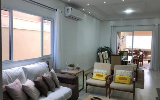 Casa em Condomínio à venda