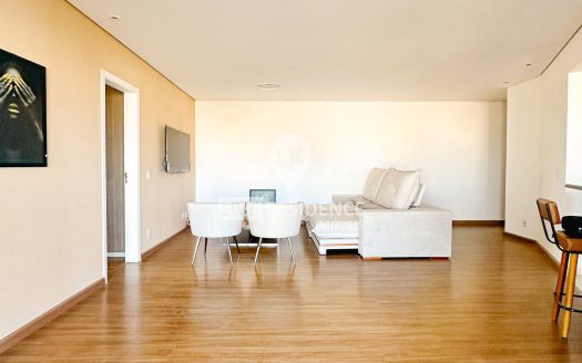 Apartamento à venda