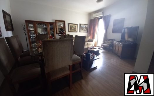 Apartamento à venda