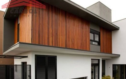 Casa em Condomínio à venda