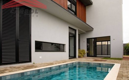 Casa em Condomínio à venda