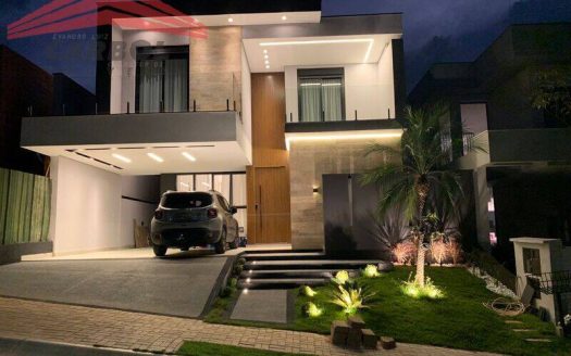 Casa em Condomínio à venda