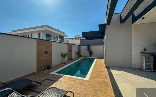 Casa em Condomínio à venda