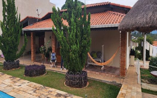 Casa em Condomínio à venda